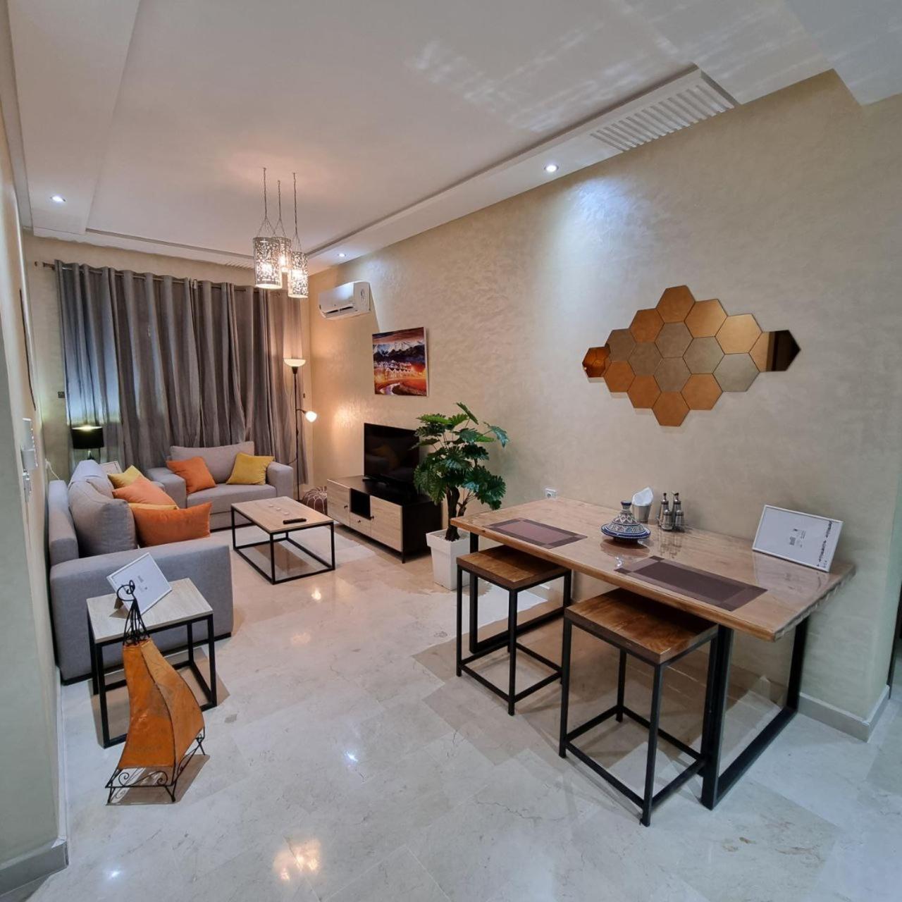 טנג'יר Luxury Appartement Guesshouse מראה חיצוני תמונה